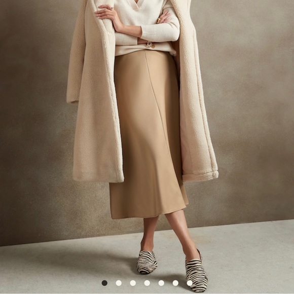 NWT Satin long skirt - Picture 2 of 4